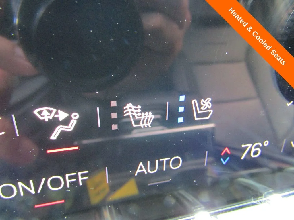 Used 2025 Summit White GMC Denali image 20