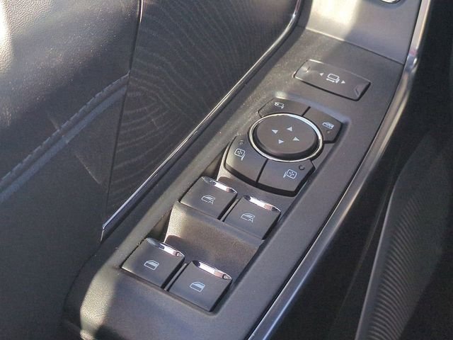 2025 Ford F-350 Super Duty Platinum - Photo 23