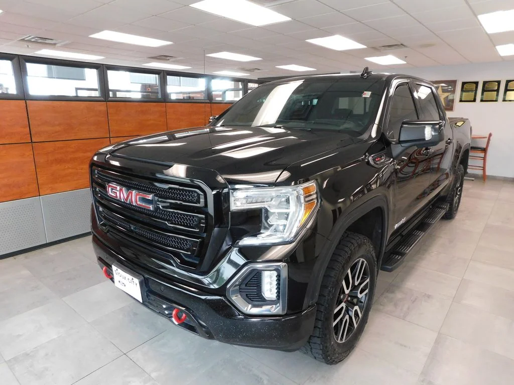 2019 GMC Sierra 4WD Crew Cab Short Box AT4's photo