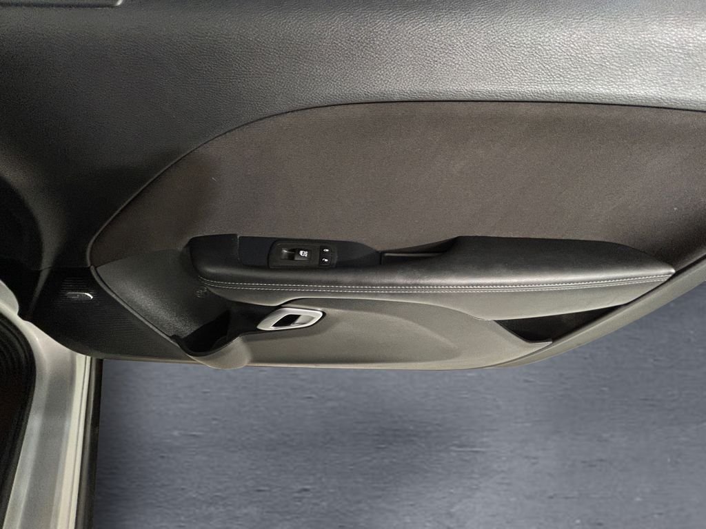 Used 2023 Silver Dodge SXT image 15