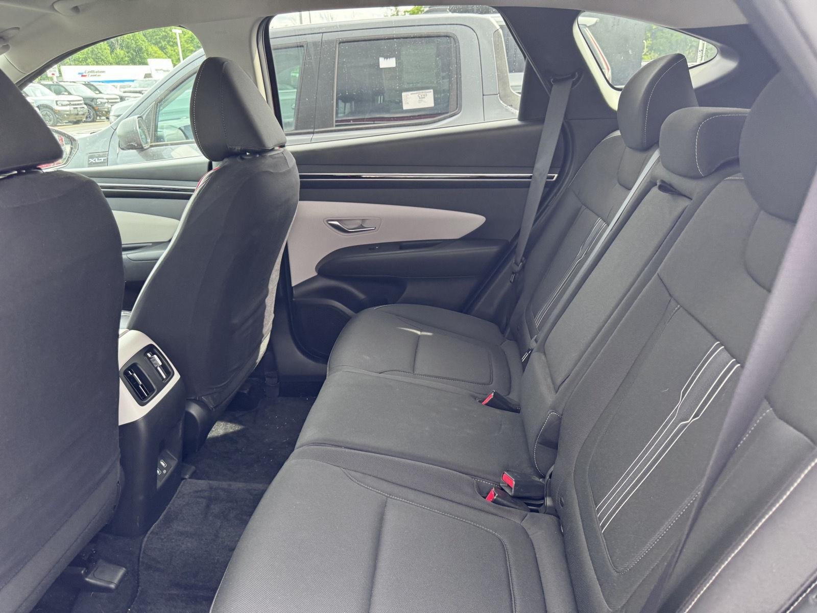 Used 2024 Ultimate Red Hyundai SEL image 9