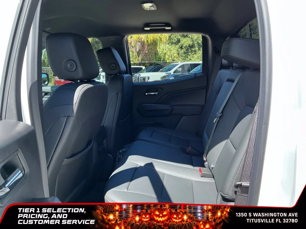 New 2026 Summit White GMC Elevation image 24