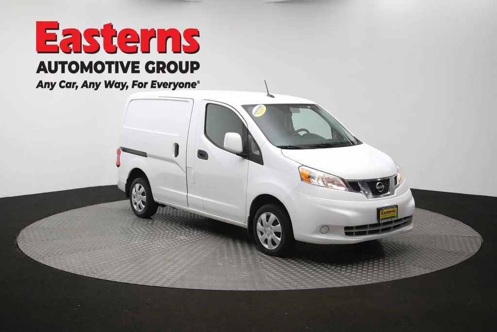 Used 2020 White Nissan SV image 48