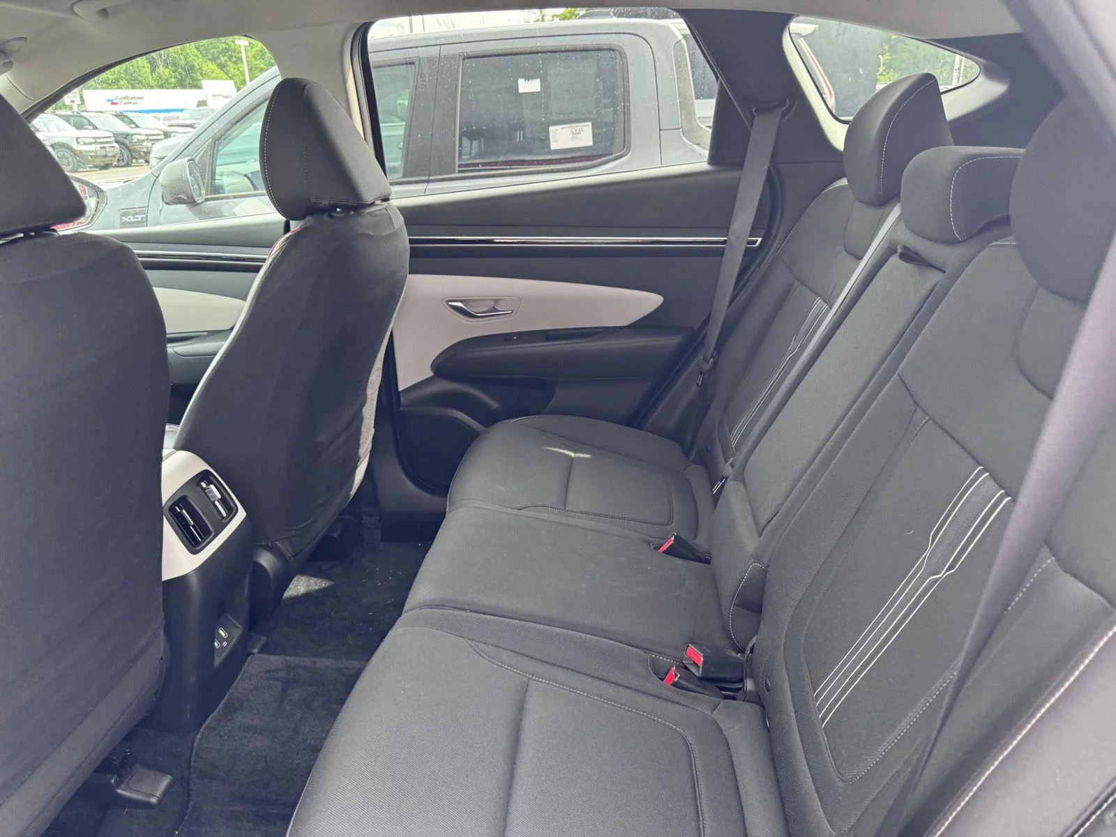 Used 2024 Ultimate Red Hyundai SEL image 9