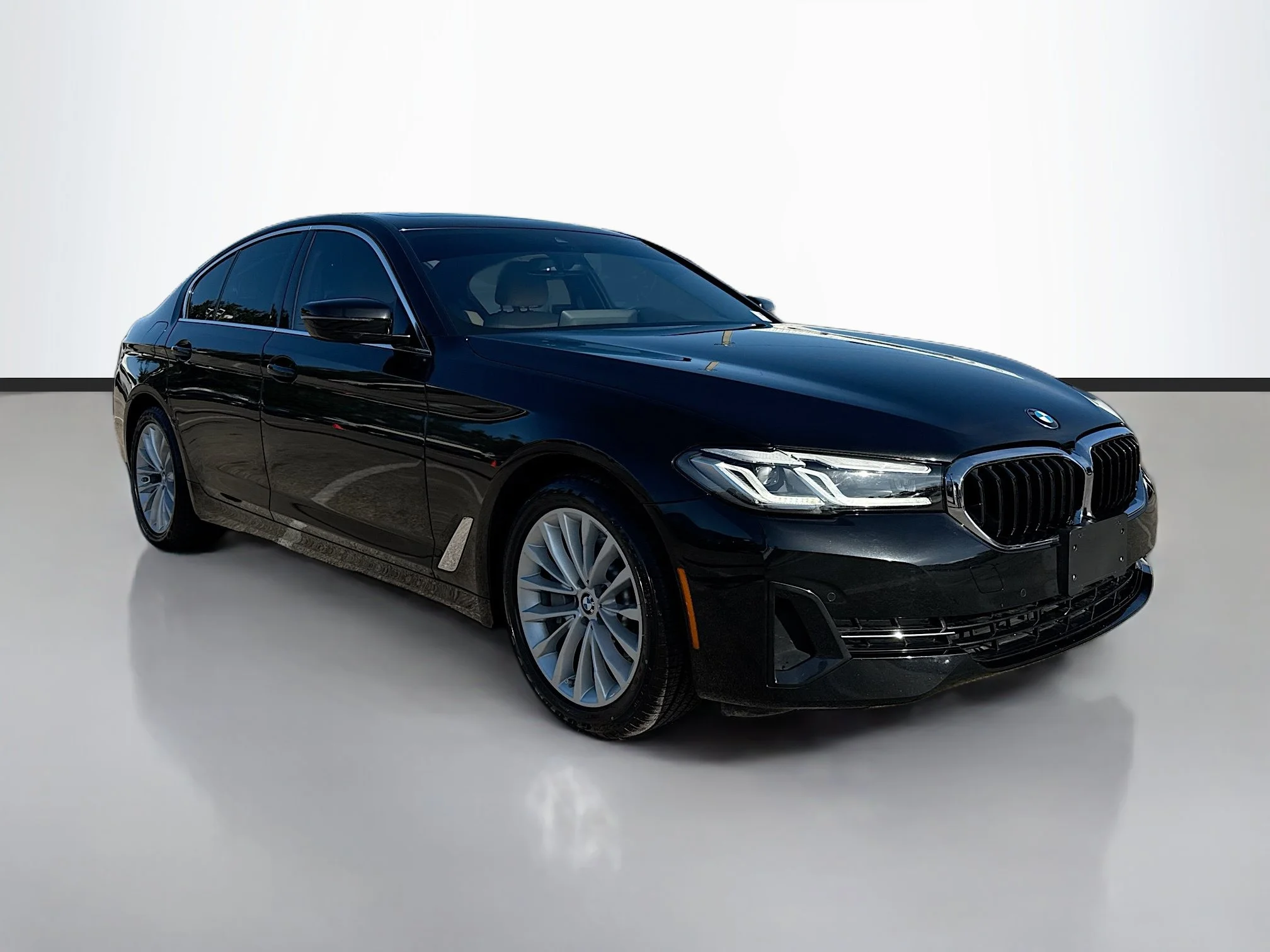 Used 2023 Black Sapphire Metallic BMW 530i image 1