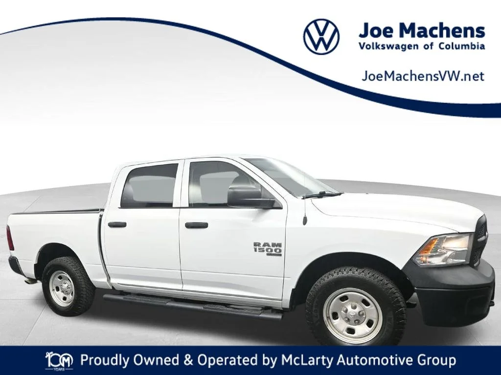2019 RAM 1500 Classic Tradesman 4x4 Crew Cab 5'7's photo
