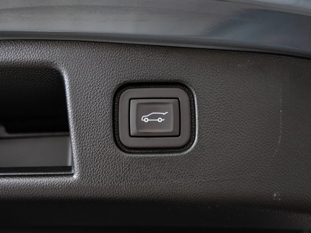 Used 2026 Gray Pearl Honda Touring image 21