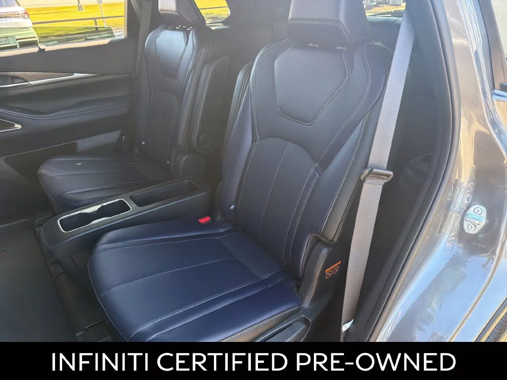 Certified Used 2026 Graphite Shadow INFINITI SPORT image 29
