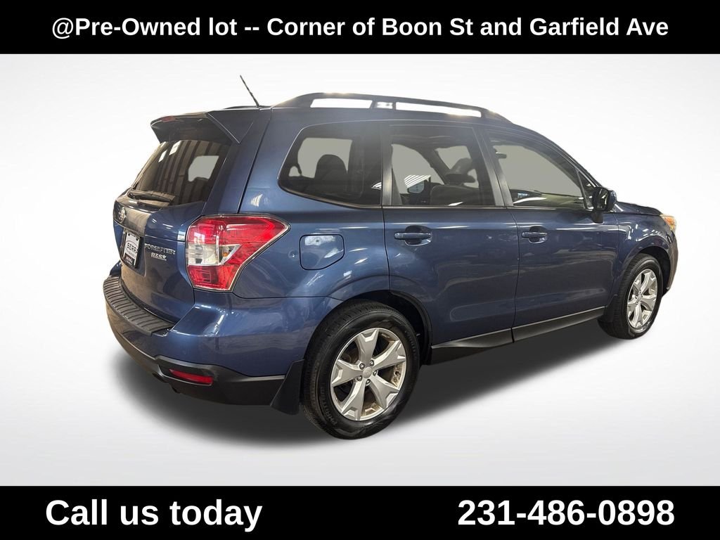 Used 2014 Blue Subaru 2.5i Limited image 5