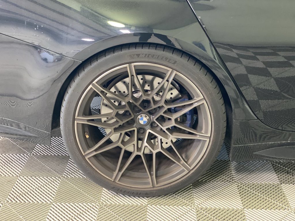 Used 2022  BMW Sedan 4D image 18