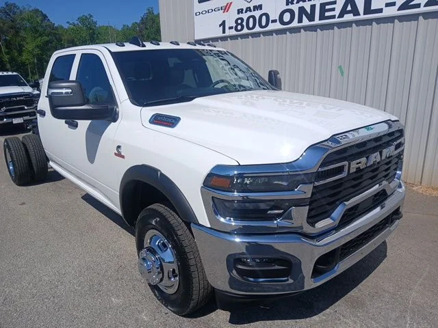 2026 RAM 3500 Tradesman 4X4 Crew Cab's photo