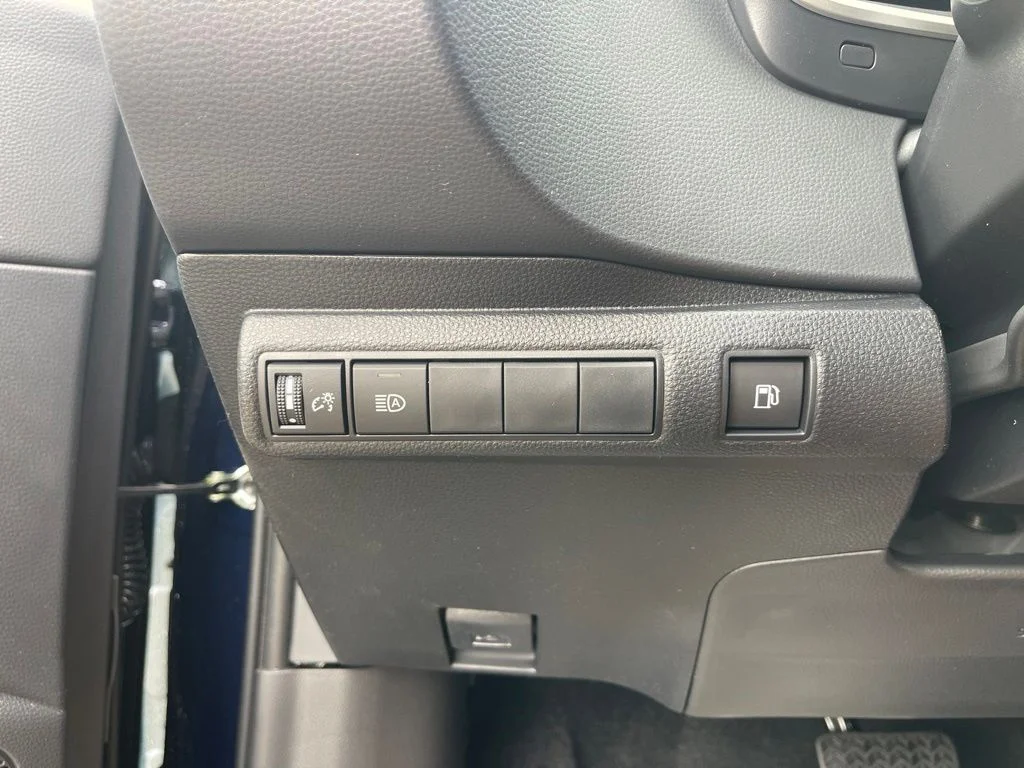 2026 Toyota Corolla XLE - Photo 21