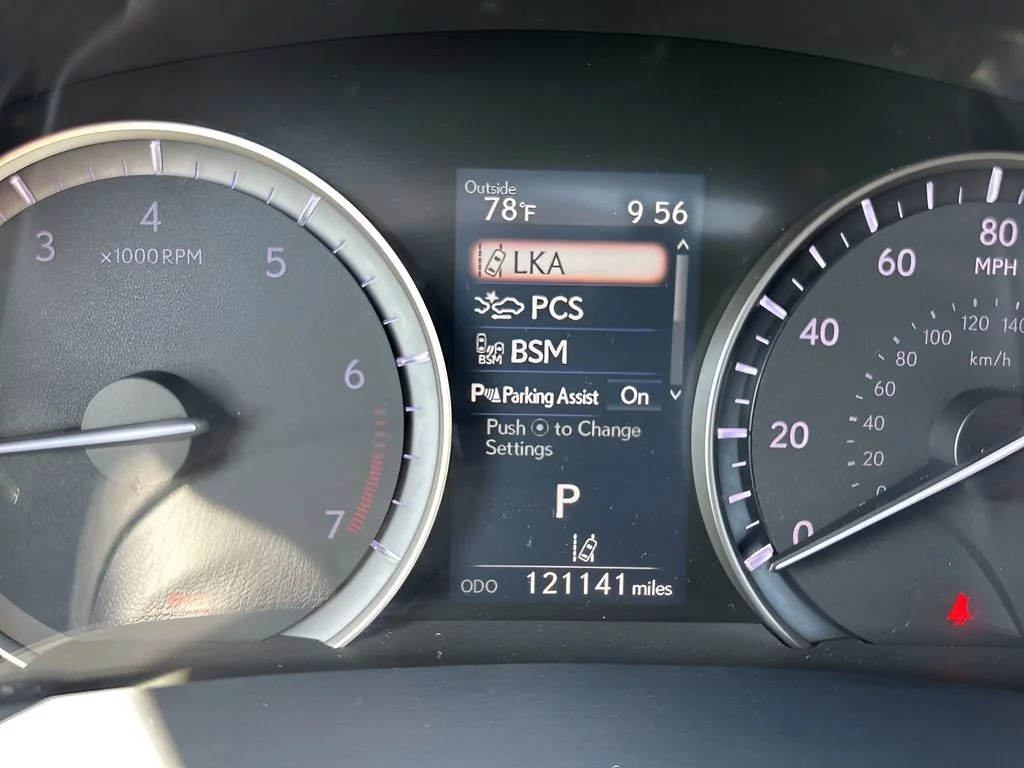 Used 2018 Silver Lexus 350 image 25