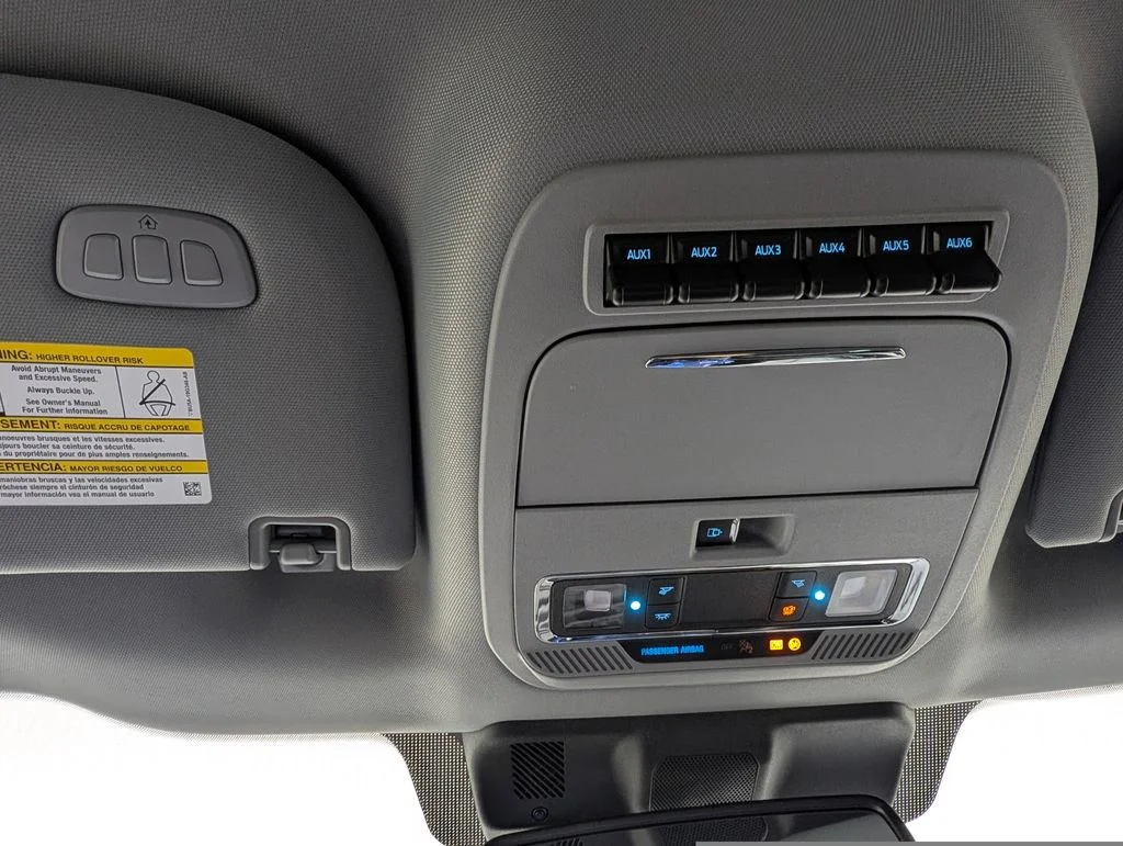 New 2026 Glacier Gray Metallic Tri-Coat Ford F-250® Lariat® image 11