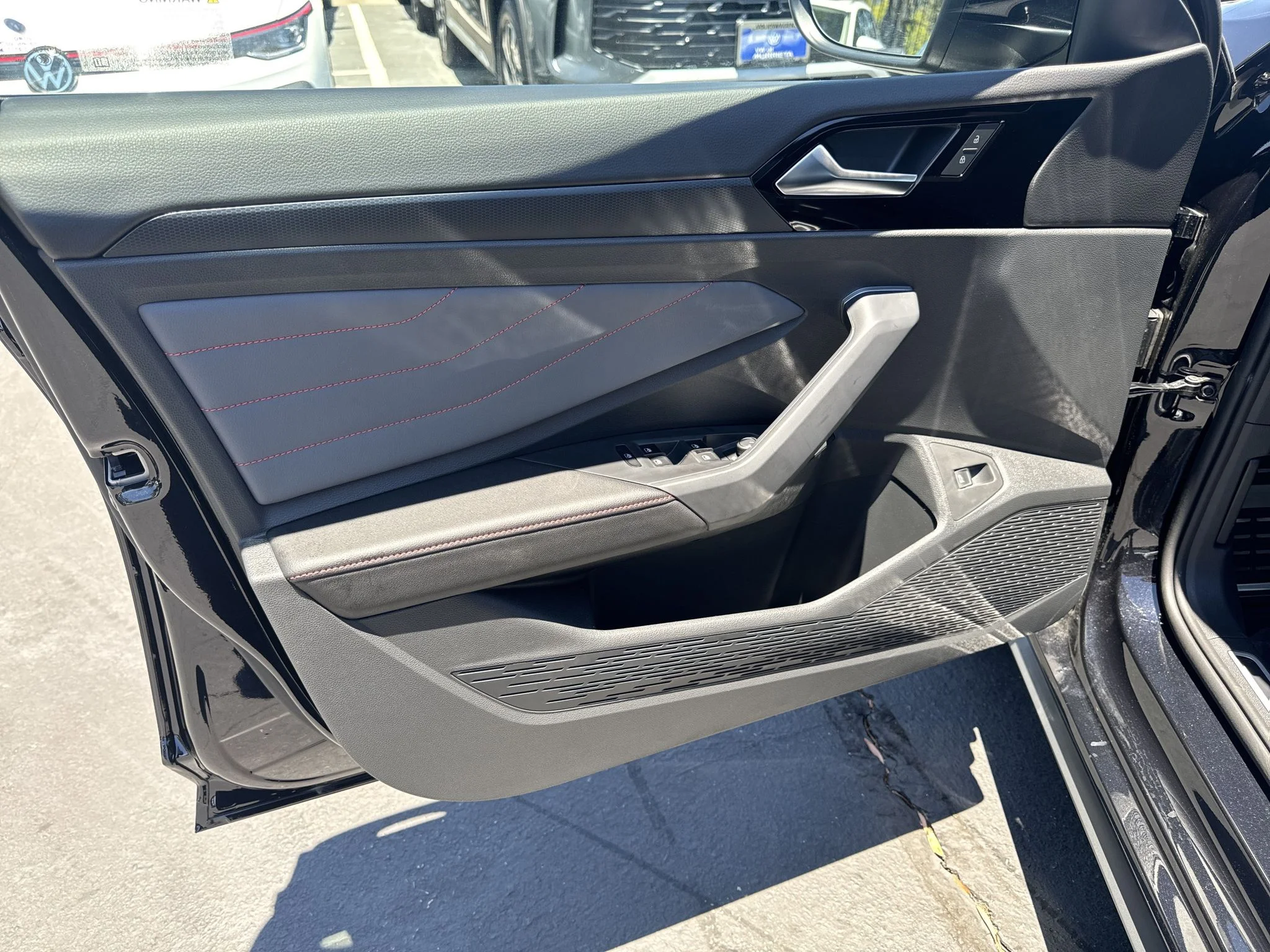 New 2026 Deep Black Pearl Volkswagen Autobahn image 12
