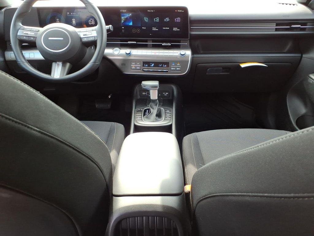New 2026 White Hyundai SEL Sport FWD image 12