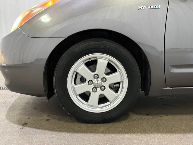 Used 2008 Gray Toyota Base image 21