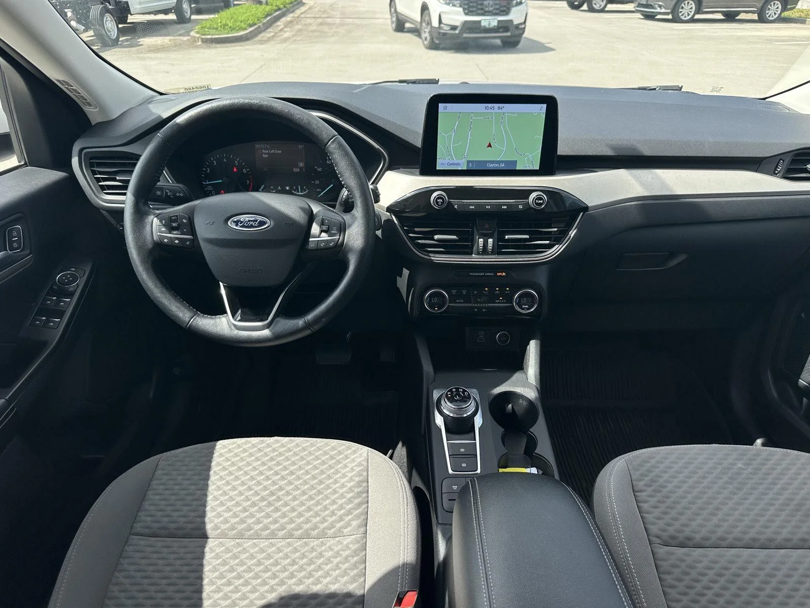 Used 2021 Oxford White Ford SE image 12