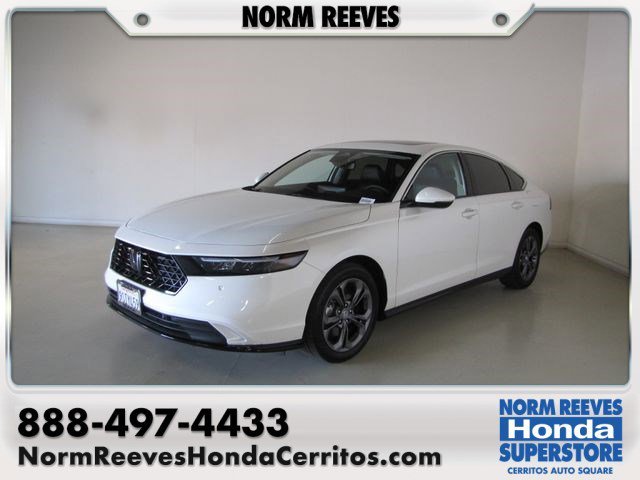 2024 Honda Accord Hybrid EX-L's photo