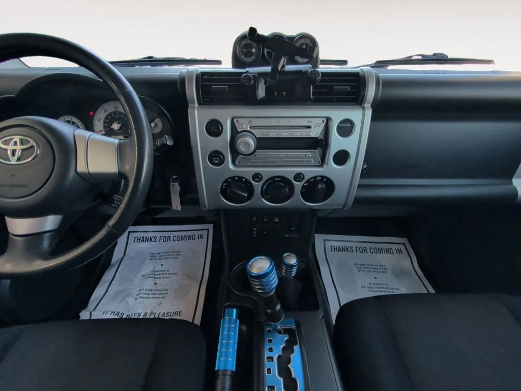 Used 2008 Silver Toyota Base image 11