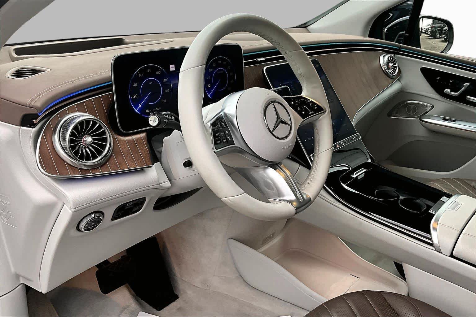 Used 2023 Obsidian Black Metallic Mercedes-Benz EQE 350 image 17
