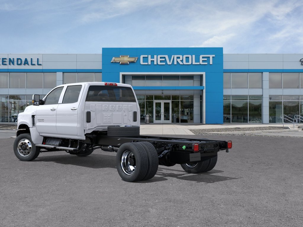 New 2026 Summit White Chevrolet Work Truck image 3