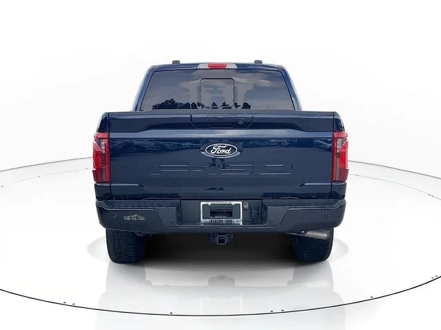 Used 2024 Blue Ford XLT image 6