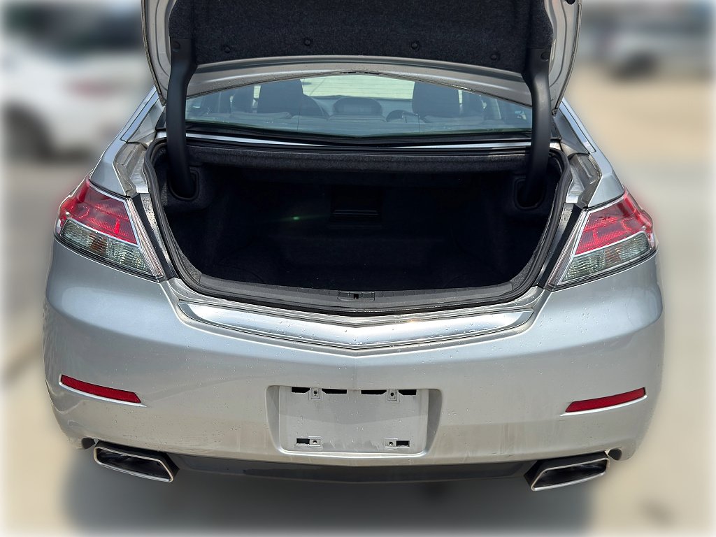Used 2013 SILVER Acura w/Tech image 6