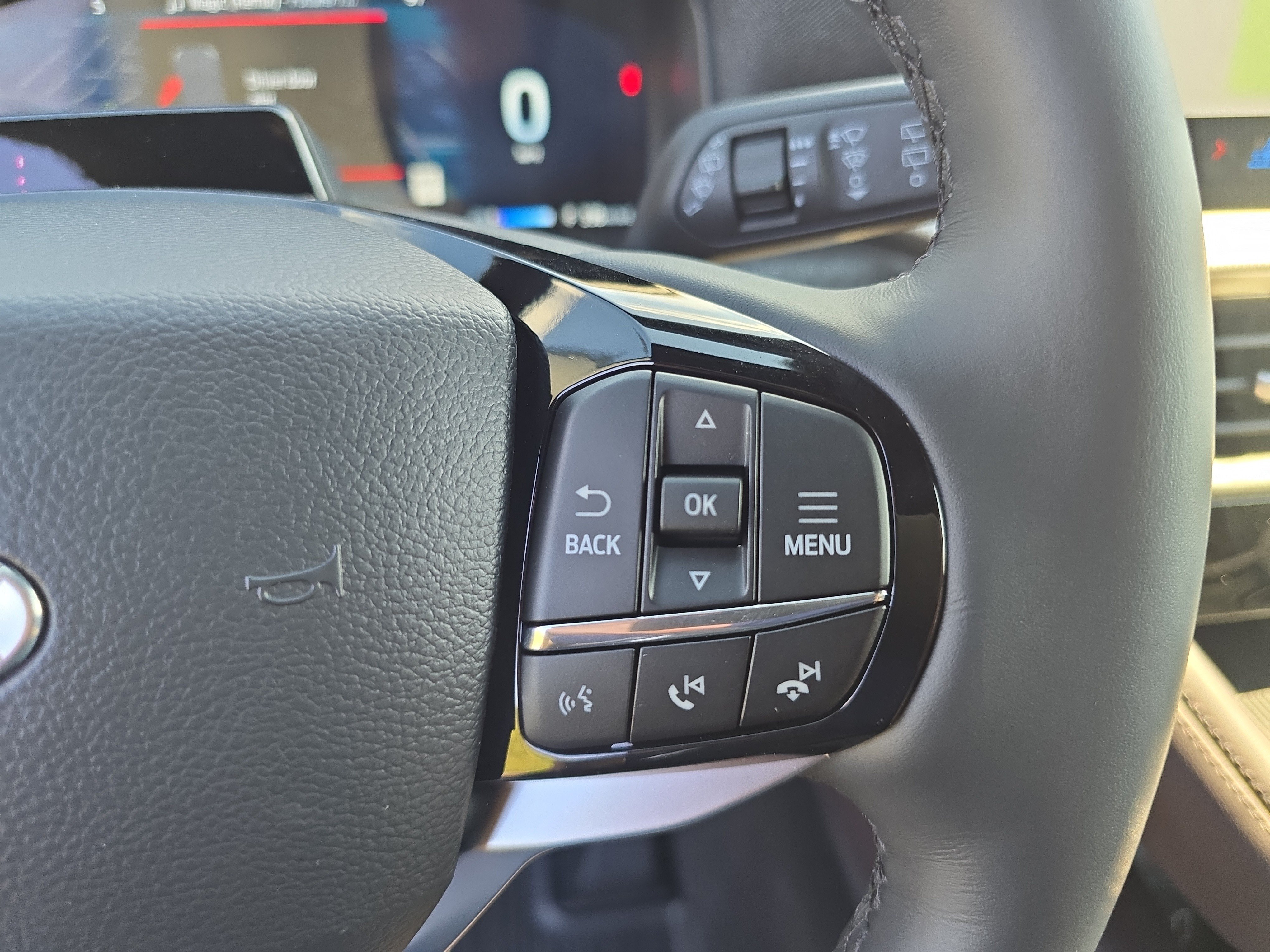 New 2026 Agate Black Metallic Ford Platinum™ image 18
