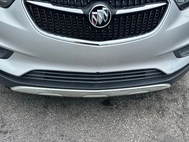 Used 2022 Silver Buick Preferred image 2
