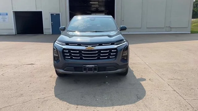 New 2027 Lakeshore Blue Metallic Chevrolet LT image 3