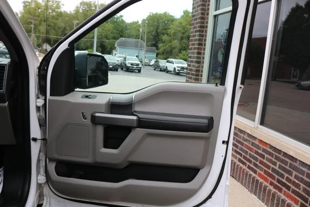 Used 2015 Oxford White Ford XLT image 51