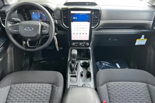New 2026 Carbonized Gray Metallic Ford XLT image 32