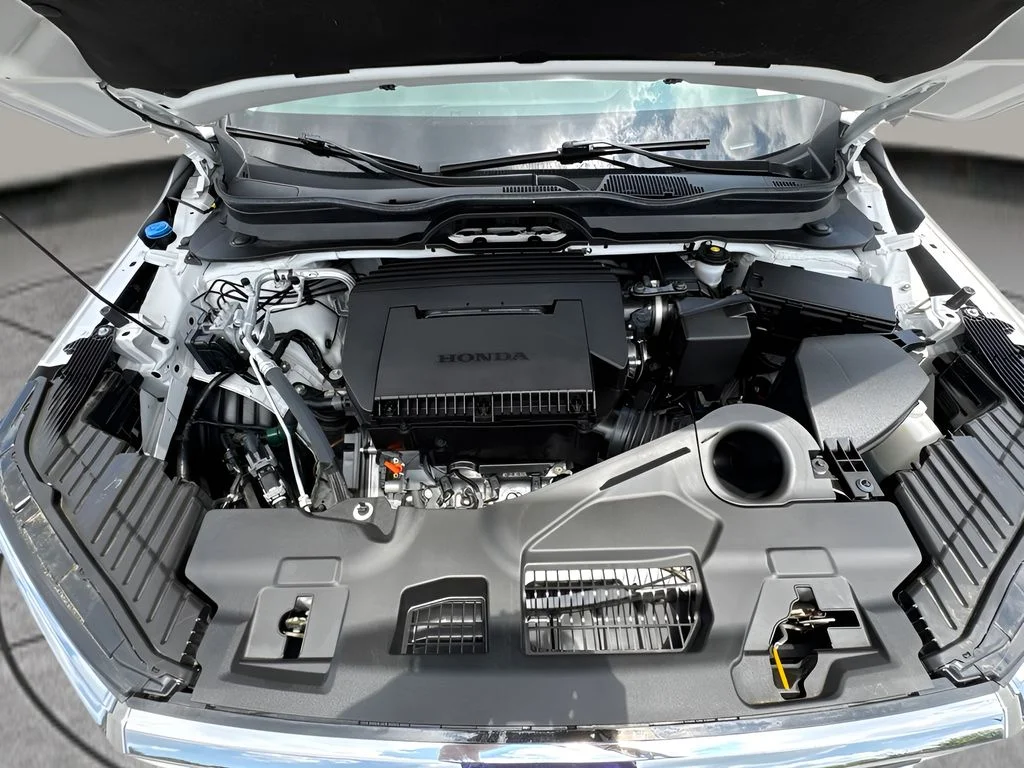 Used 2025  Honda Touring image 32