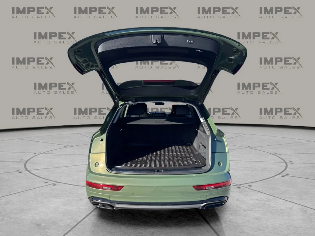 Used 2022 Green Audi 55 Premium Plus image 27
