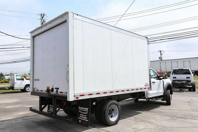 New 2025 Oxford White Ford XL image 11