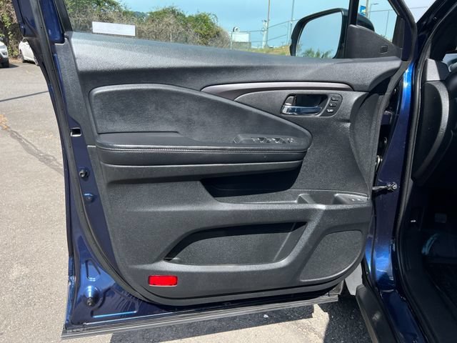 Used 2021 Obsidian Blue Pearl Honda EX-L image 16