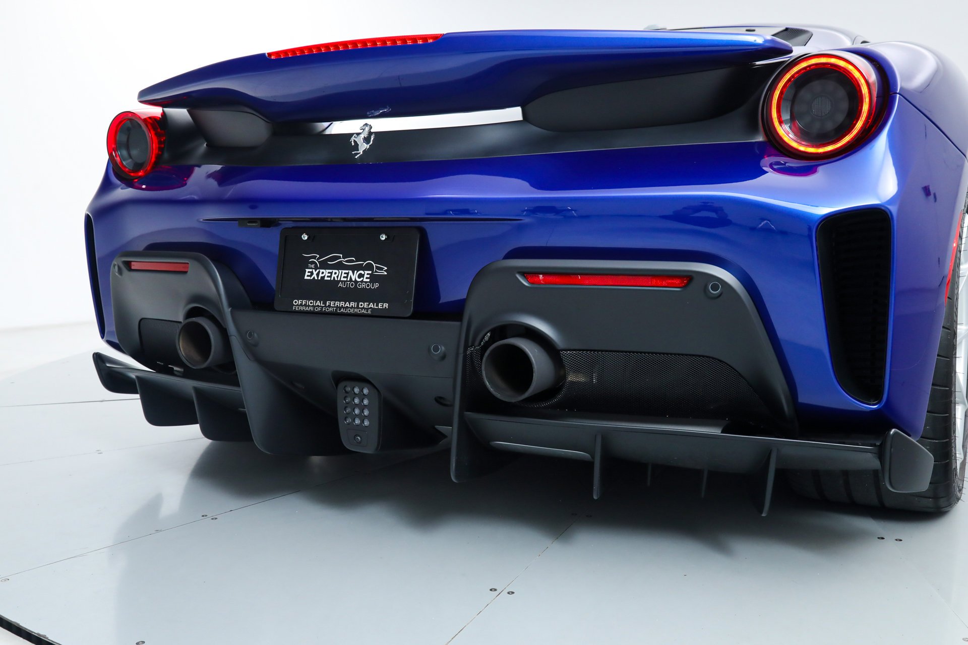 Used 2020 Blue Ferrari  image 18
