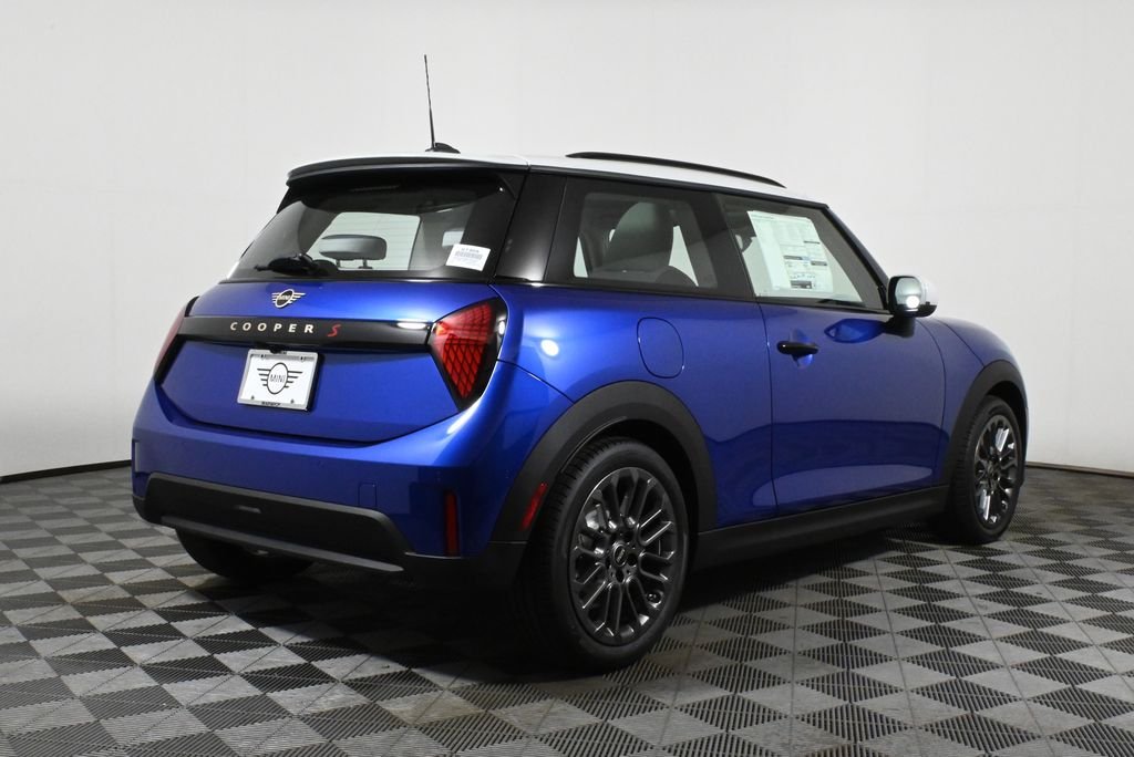 Certified Used 2025 Blue MINI  image 7