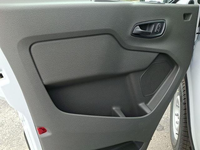 New 2026 Oxford White Ford Cargo Van image 29