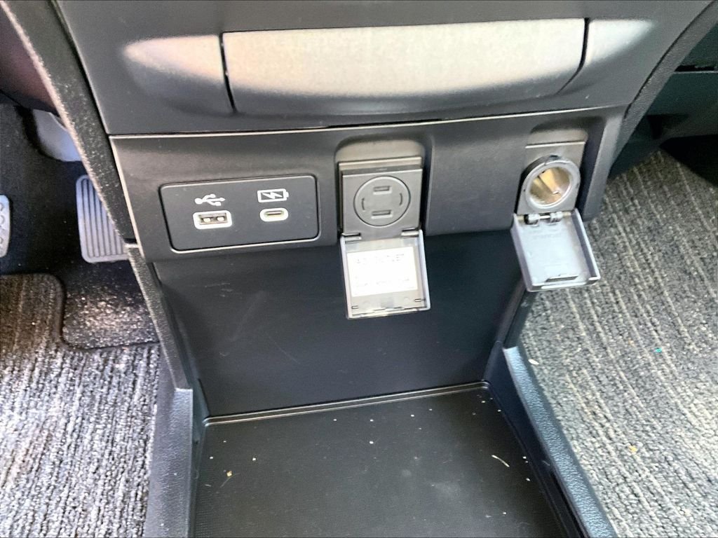 Used 2025 Gray Honda Elite image 28