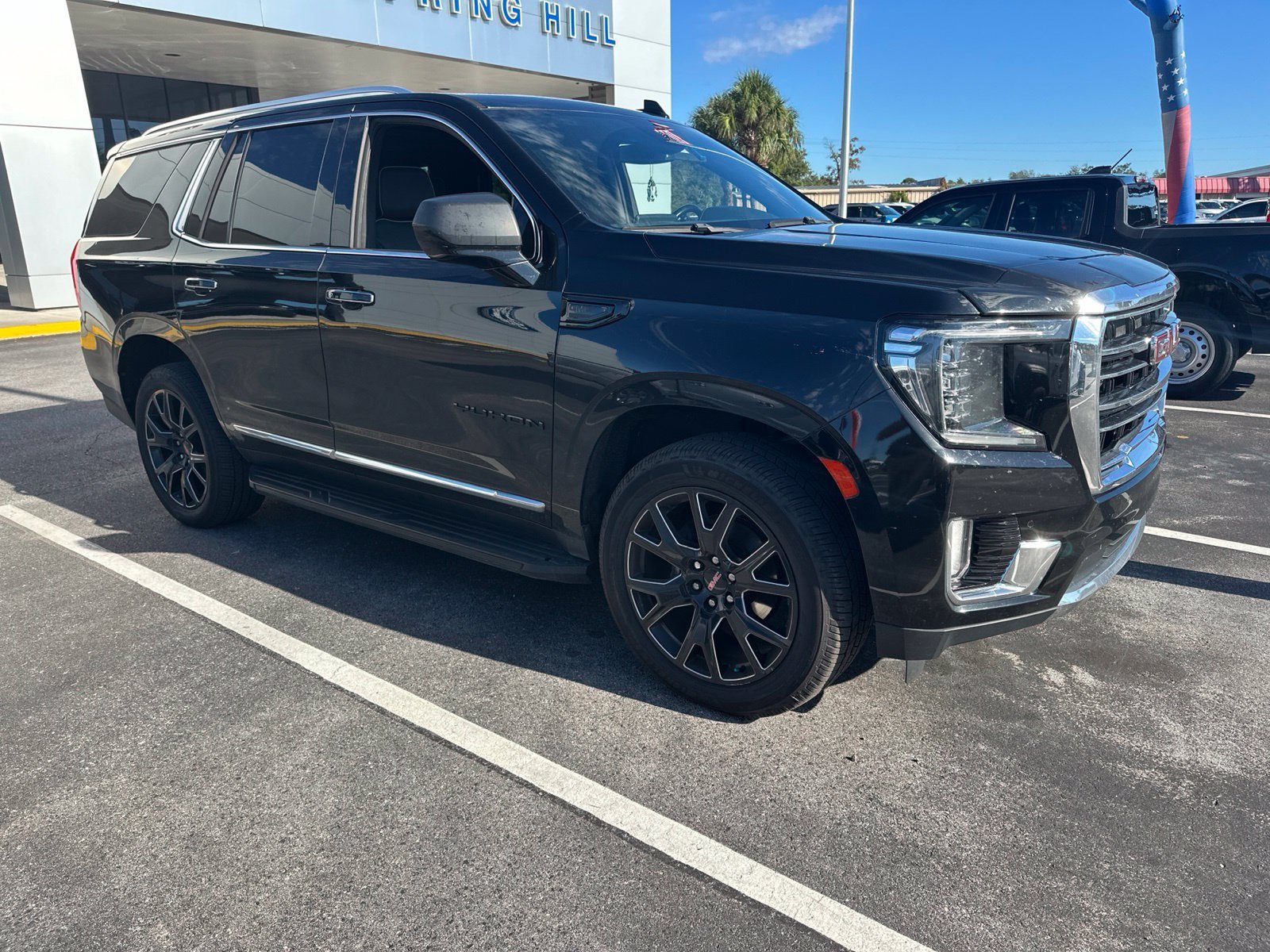 Used 2023 Black GMC SLT image 1