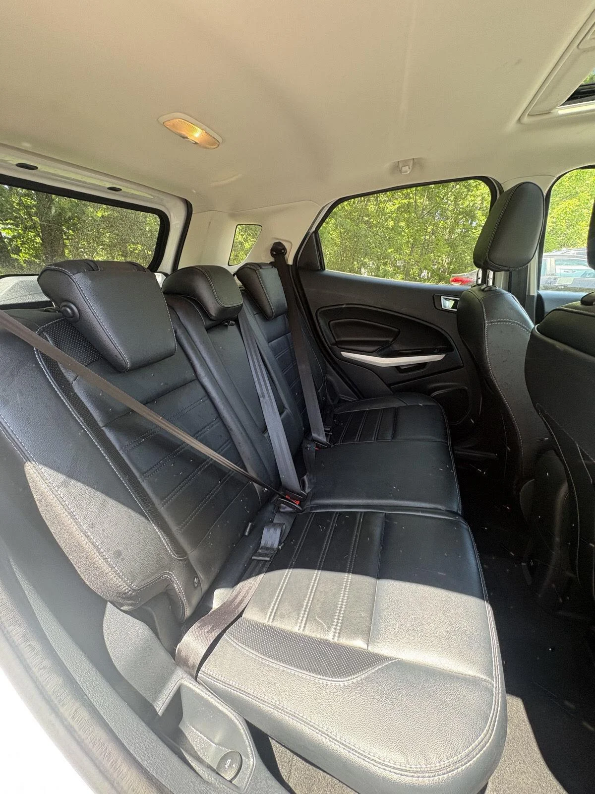 Used 2018 White Platinum Metallic Tri-Coat Ford Titanium image 13