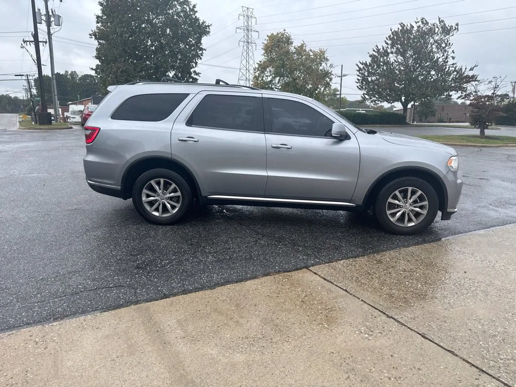 Used 2015 Silver Dodge Limited image 11