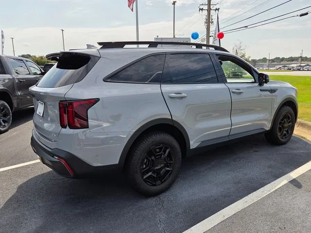 Used 2025 Gray Kia X-Pro SX Prestige image 13