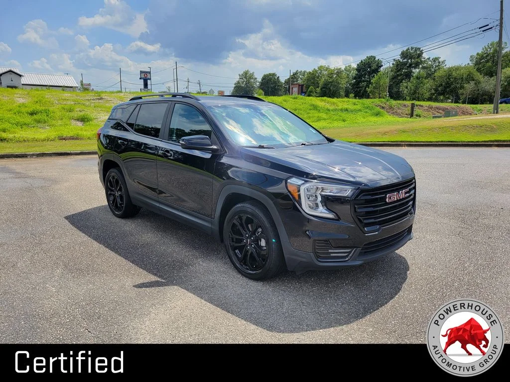 Used 2022 Black GMC SLE image 8