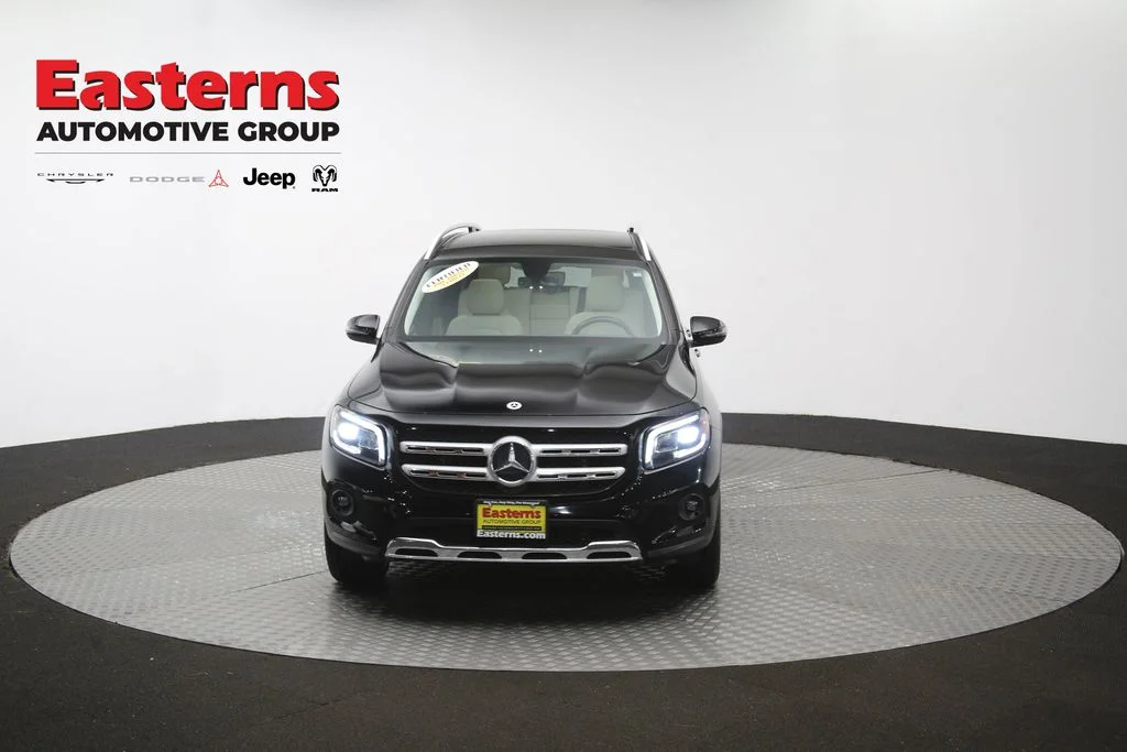 Used 2021 Black Mercedes-Benz GLB 250 image 49