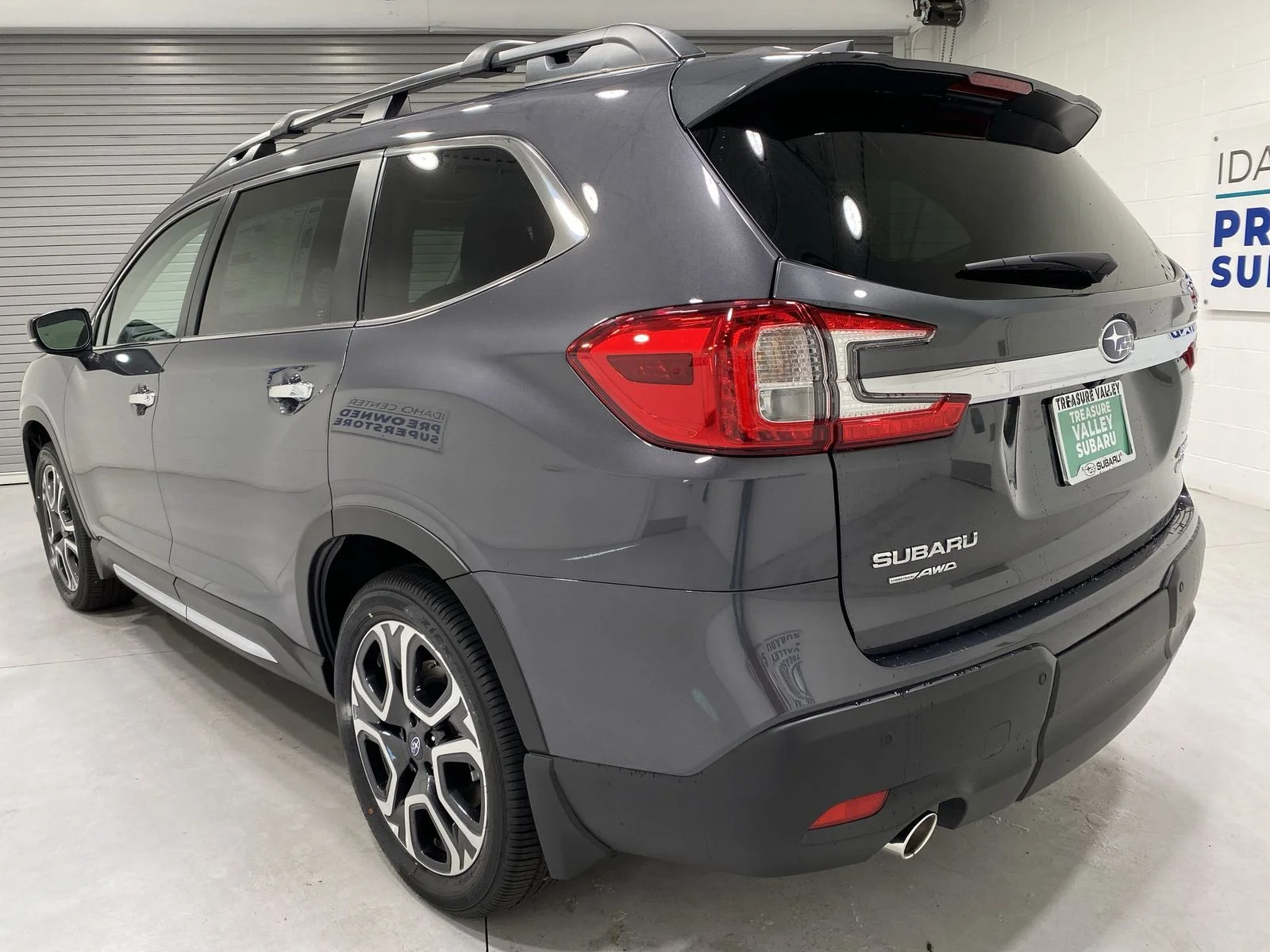 New 2026 MAGNETITE GRAY METALLIC Subaru Touring image 6