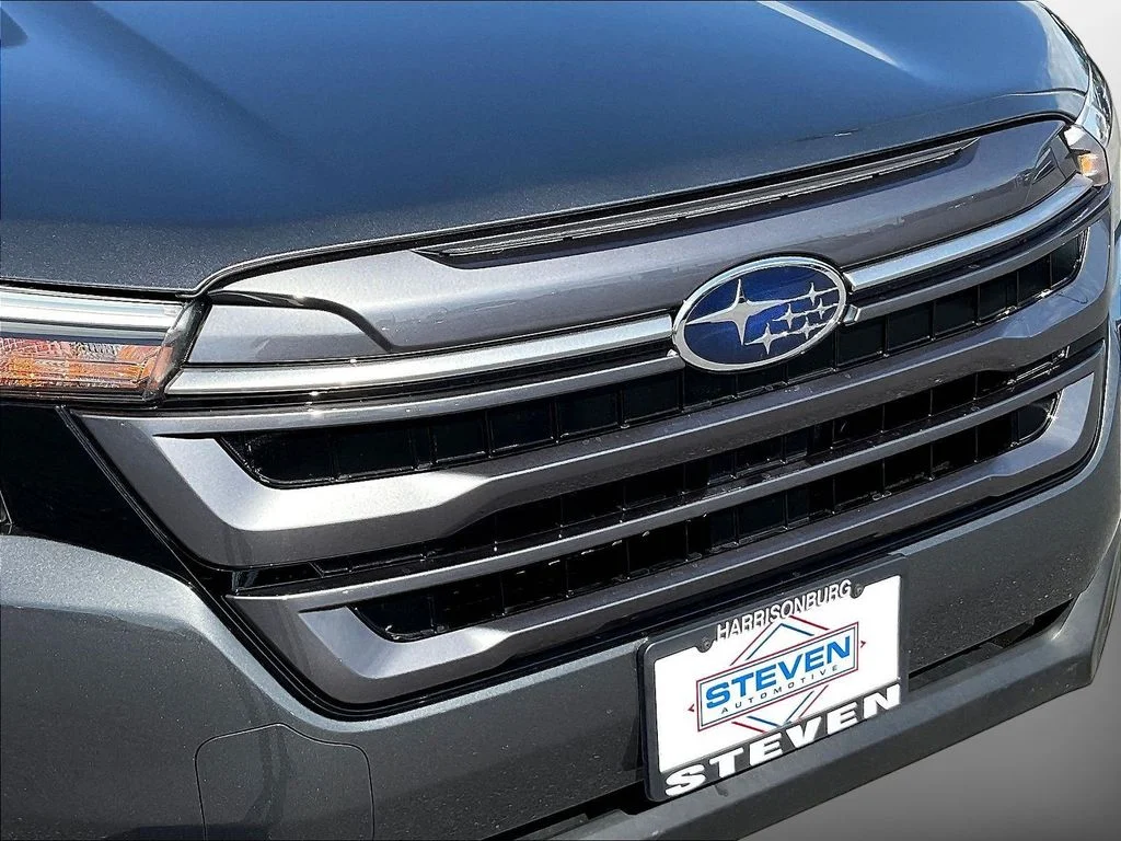 Used 2025 Gray Subaru Premium image 30
