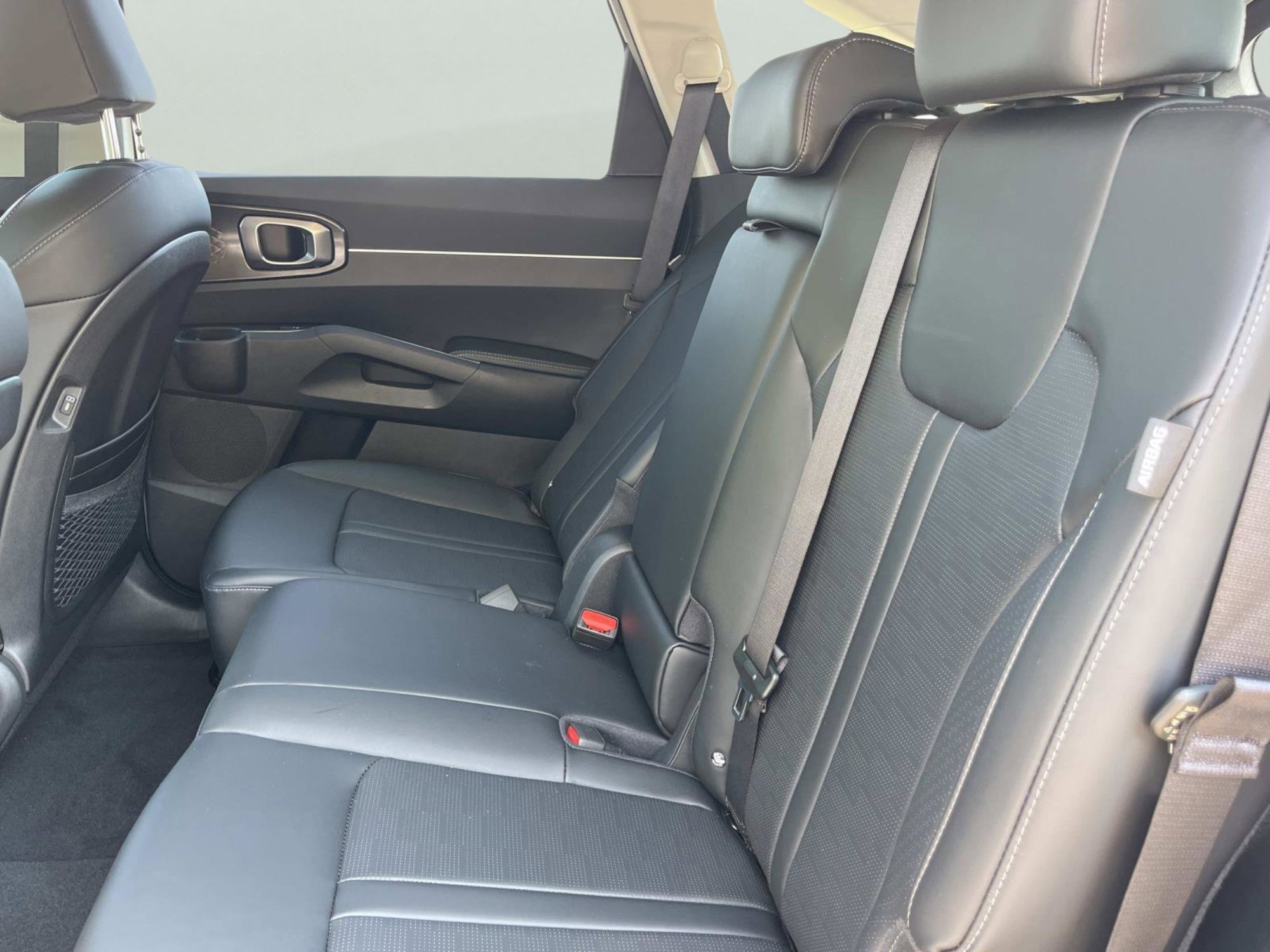 New 2026 Glacial White Pearl Kia S image 22